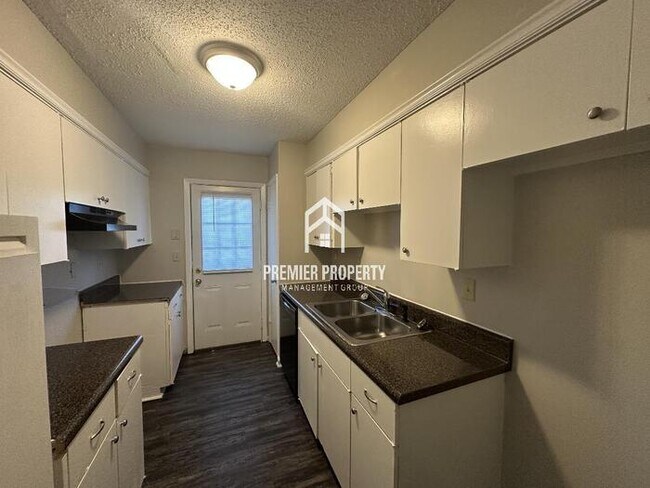 Foto del edificio - 2984 Oak Allee St