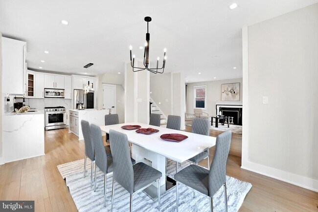 Foto del edificio - 4822 Blagden Ave NW