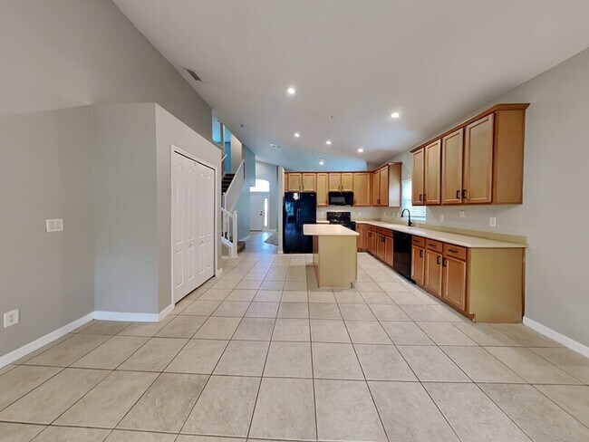 Foto del edificio - 906 Summit Ash Ct