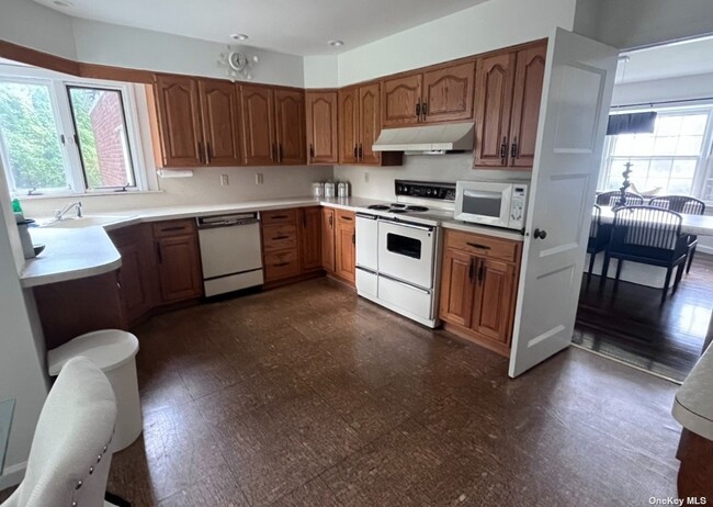 Foto del edificio - 777 Hunt Ln