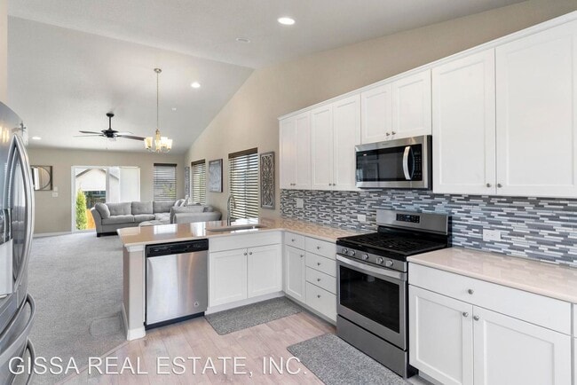 Building Photo - 4 br, 3 bath House - 2513 Pony Club Lane