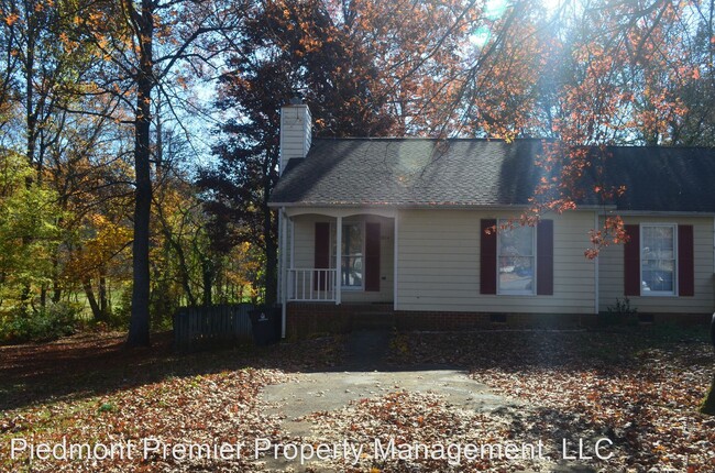 Building Photo - 2 br, 2 bath House - 1804 Saffron Place