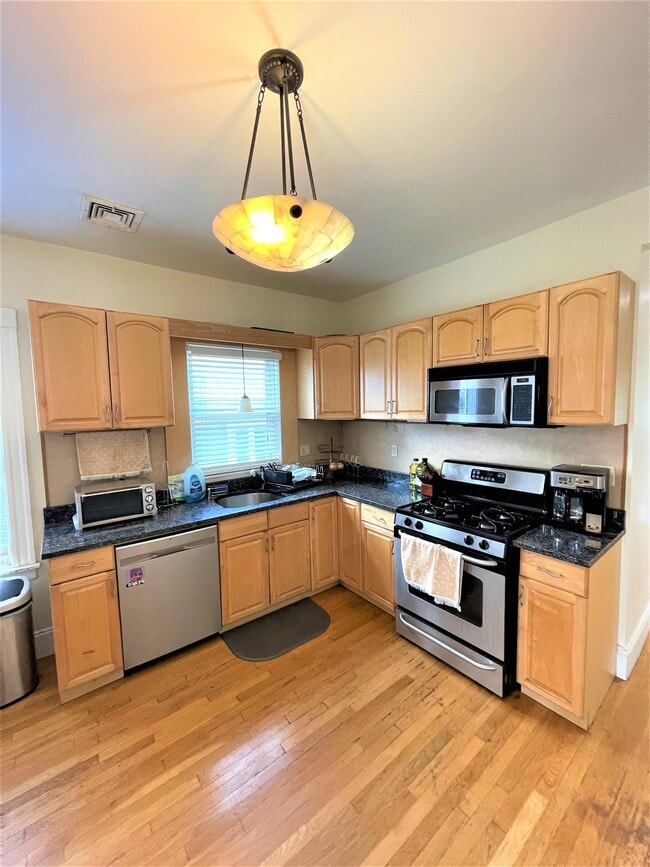 Photo - 24 Dalrymple St Townhome