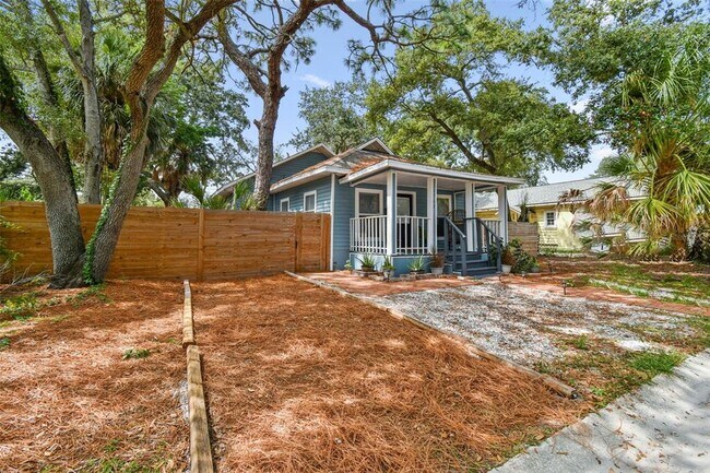 Foto del edificio - 1763 Preston St S