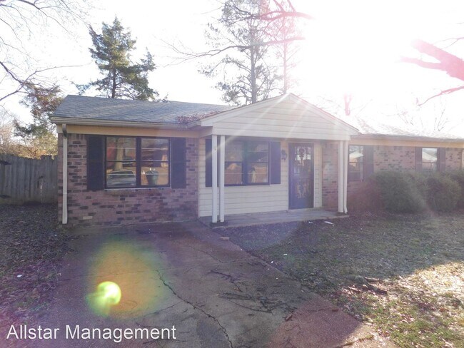Building Photo - 3 br, 1 bath House - 7510 Southaven Circle W