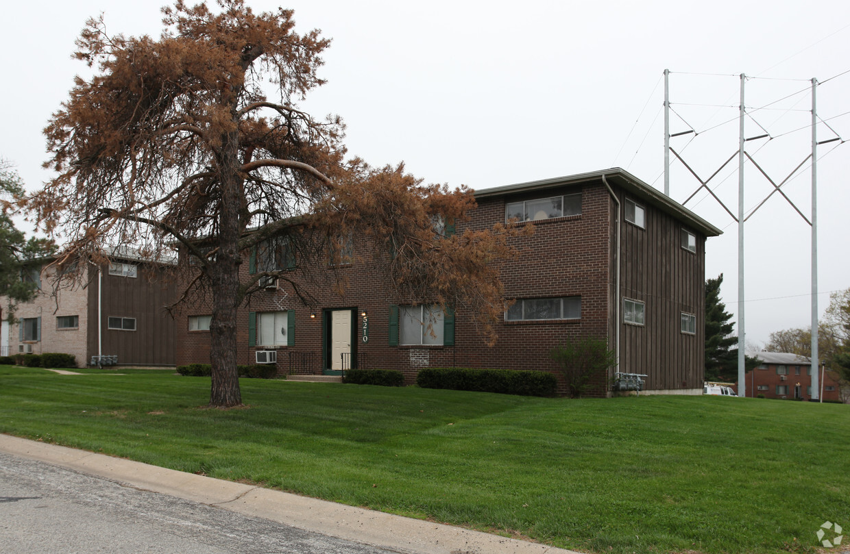 Building Photo - Hadley Park