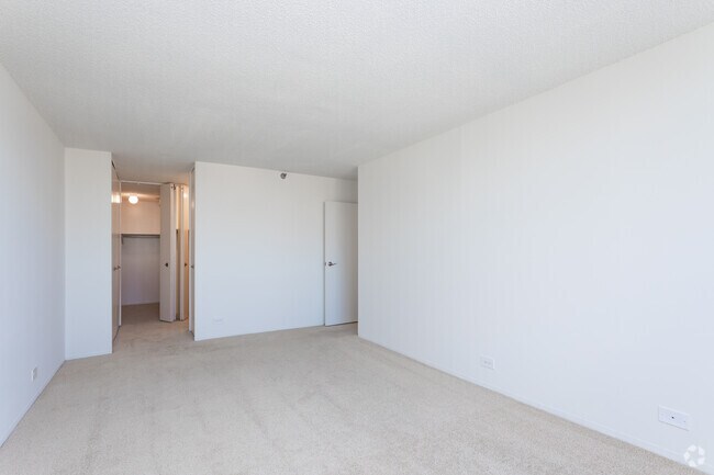 Building Photo - Presidential Towers