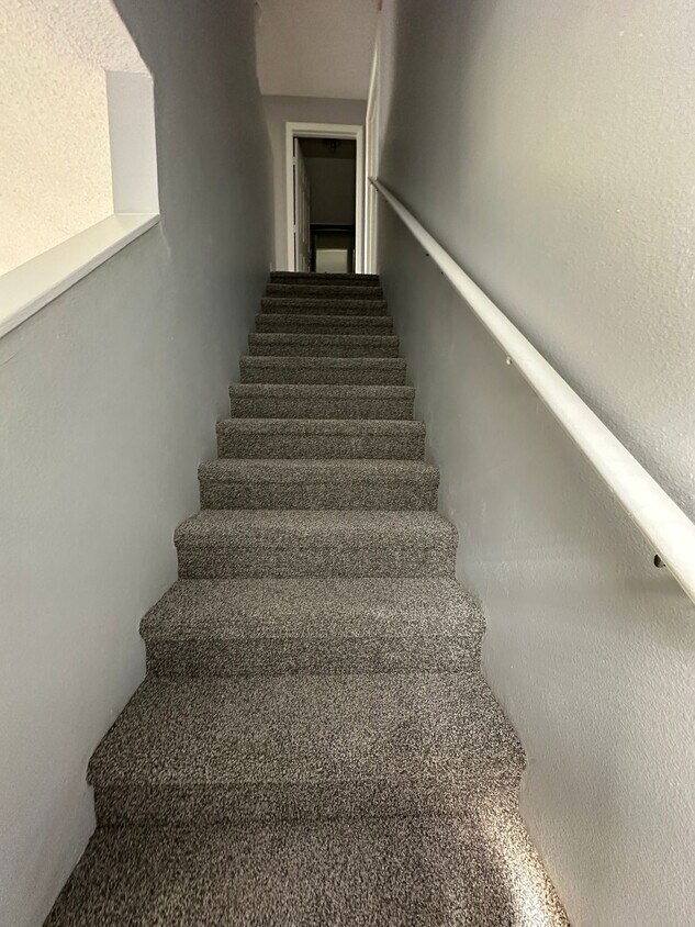 Primary Photo - 127 Belvoir Dr