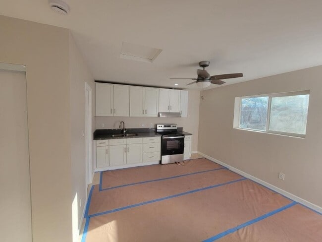 Foto del edificio - 934 Cedar St