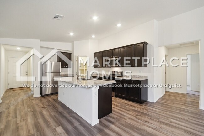 Foto del edificio - 975 Barkwell Dr SW