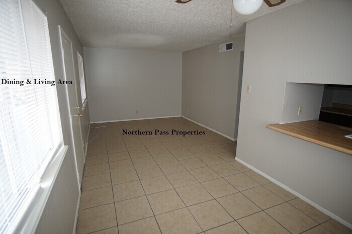 Foto principal - 5209 Carousel Dr