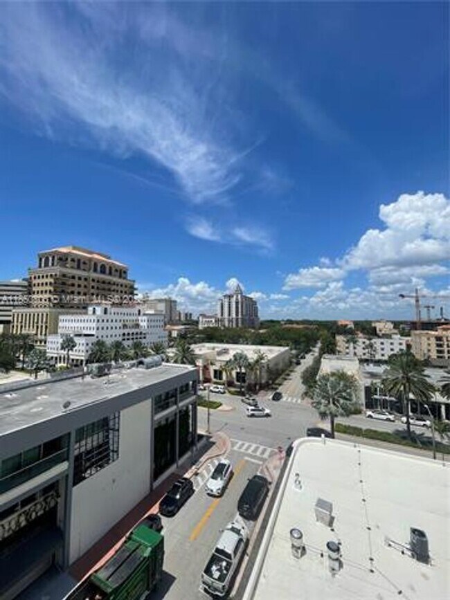 Foto del edificio - 1805 Ponce de Leon