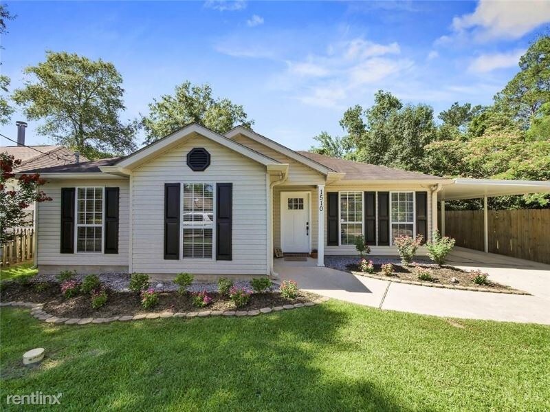 1510 Clover St, Mandeville, LA 70448 House Rental in Mandeville, LA