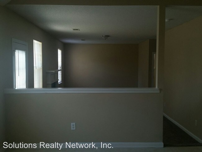 Building Photo - 10800 Tara Village Way