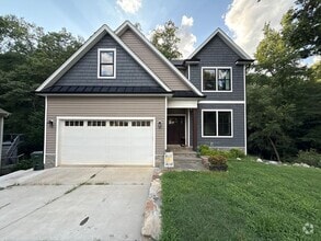 Building Photo - 1401 Freshwater Ct