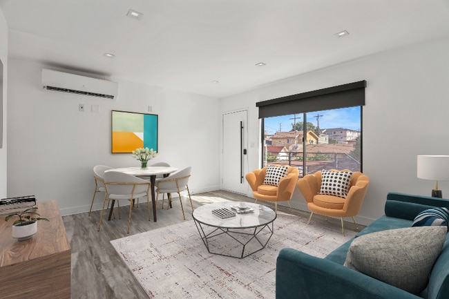 Foto del edificio - 2814 Sichel St