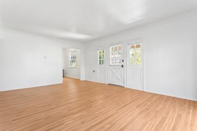 Building Photo - Now Leasing – Walk to UCLA from This Westw...
