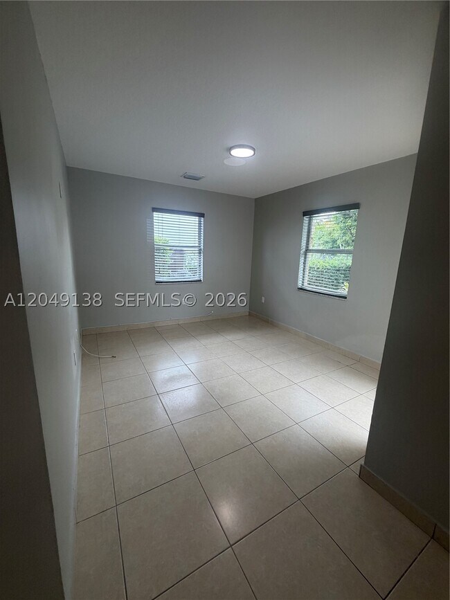 Foto del edificio - 16925 SW 94th Ave
