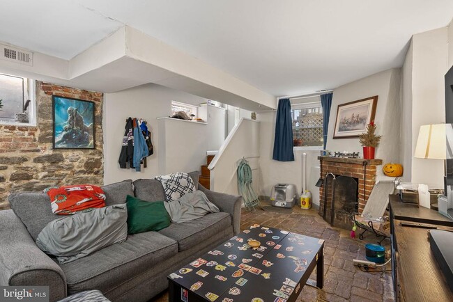 Foto del edificio - 787 S 3rd St