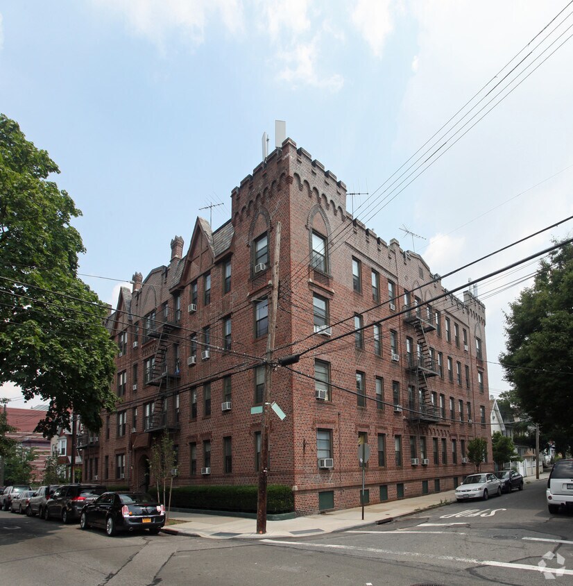 Primary Photo - 89-15 102ND ST