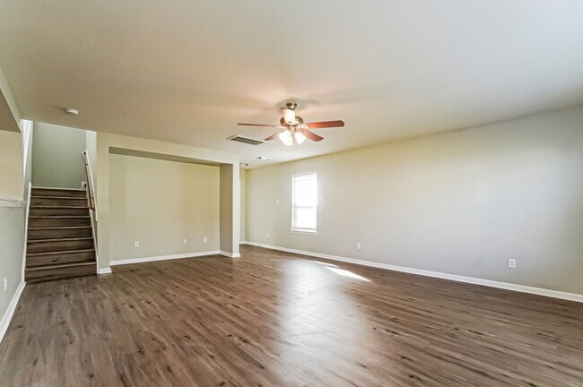 Foto del edificio - 11410 Sugar Bowl Dr