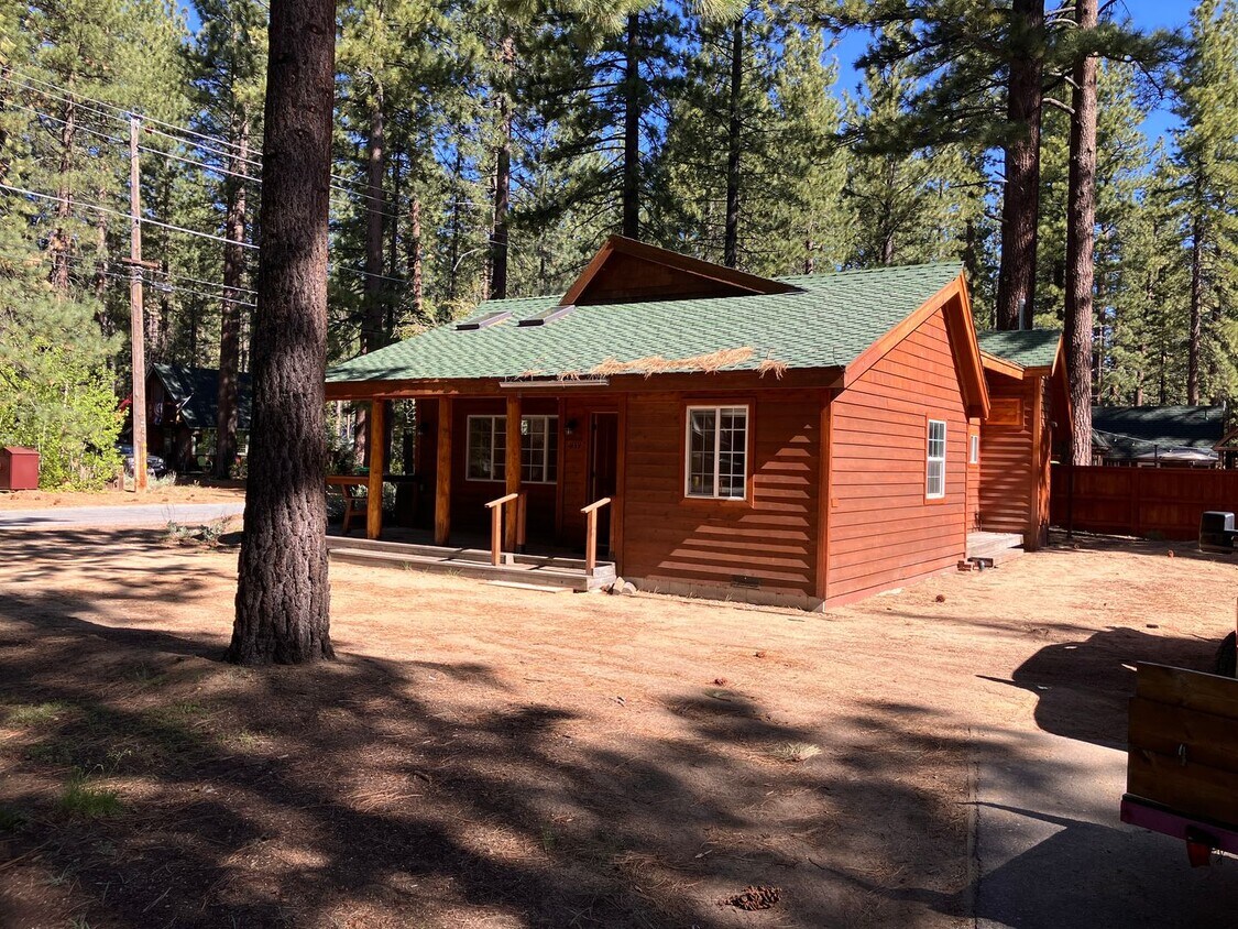 Primary Photo - Classic Tahoe Knotty Pine Cabin newly remo...
