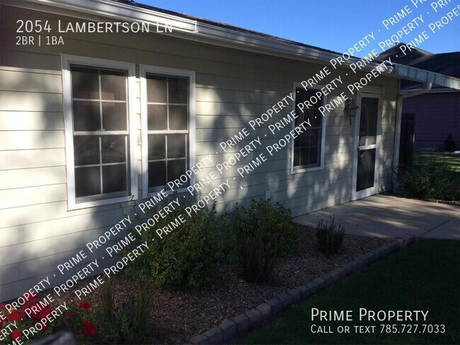 Foto del edificio - 2054 Lambertson Ln