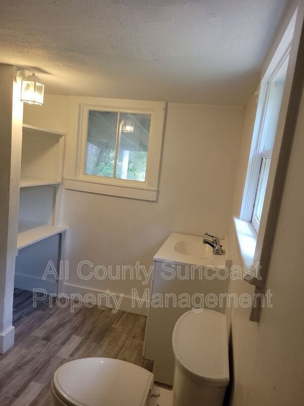 Building Photo - 1341 US-98