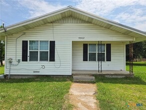 Building Photo - 5902 TX-36