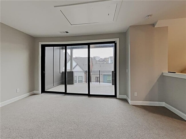 Building Photo - 509 Broadview Pl NE