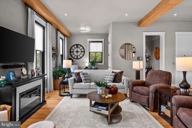 Foto del edificio - 1116 Belmont Ave