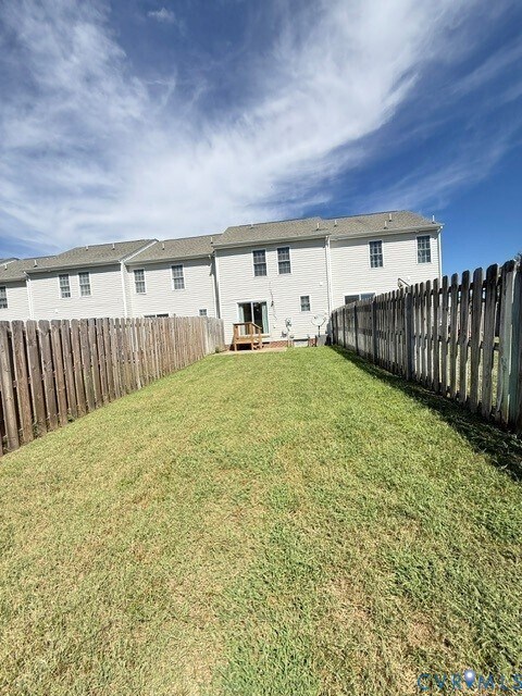 Foto del edificio - 2103 Cornwall Ct