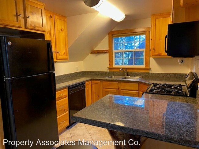 Building Photo - 10211 Harmony Ridge Rd