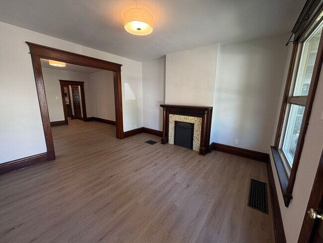 Sala de estar - 67 E Maynard Ave