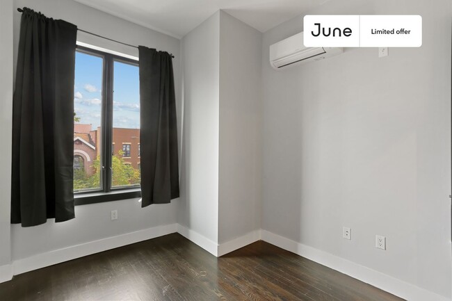 Private bedroom in 4 bed/2 bath Home - Condo for Rent in New York City ...