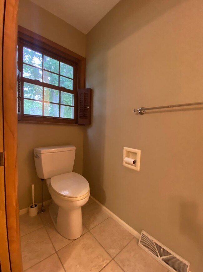 Foto del edificio - 3 Bed 3 Bath Home