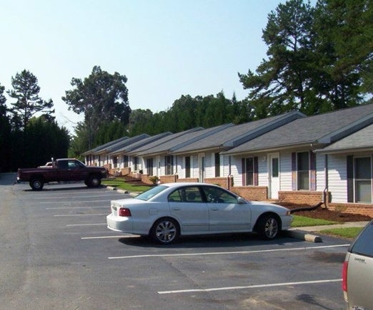 Building Photo - Park Street Apartments