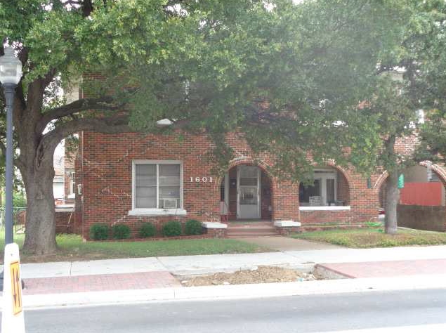 Primary Photo - 1601 Hemphill St