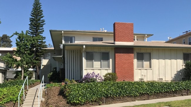 Building Photo - 7123 Flight Ave