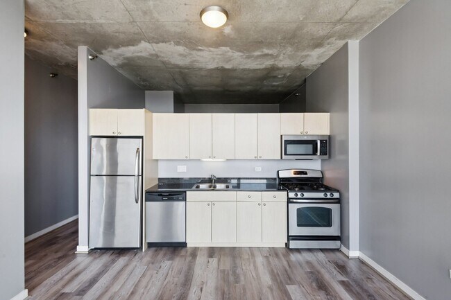 Foto del edificio - 235 W Van Buren St