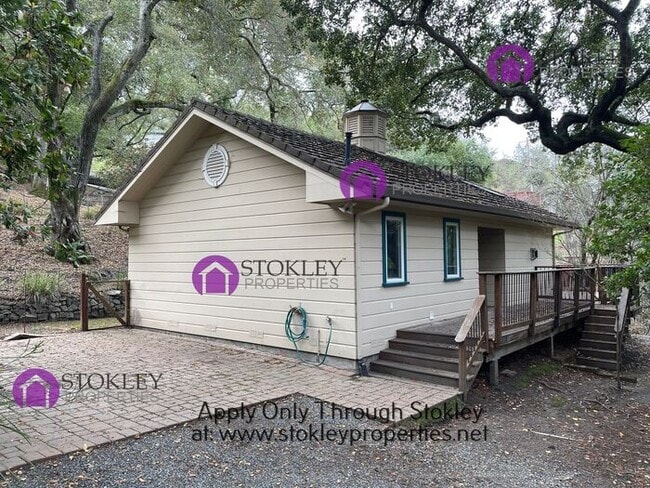 Building Photo - Stokley Properties Presents 8 Woodcrest Rd...