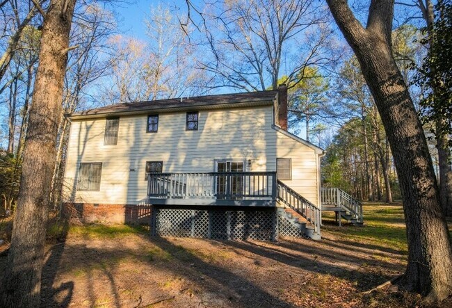 Foto del edificio - -- ACT FAST!  HUGE 4 BEDROOM 2.5 BATH GLEN ALLEN HOME --