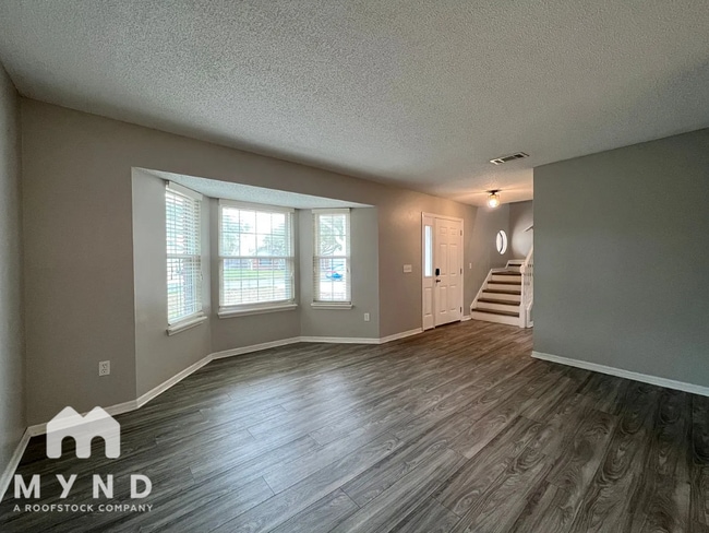 Building Photo - 3833 Landlubber St
