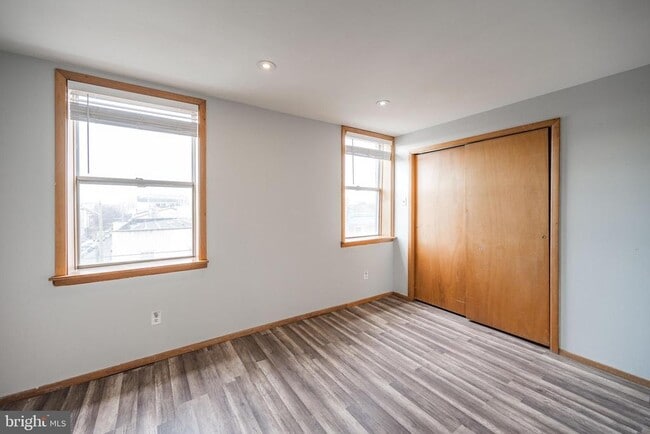 Foto del edificio - 734 S 9th St