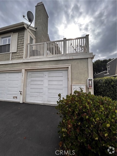Building Photo - 16041 Warmington Ln