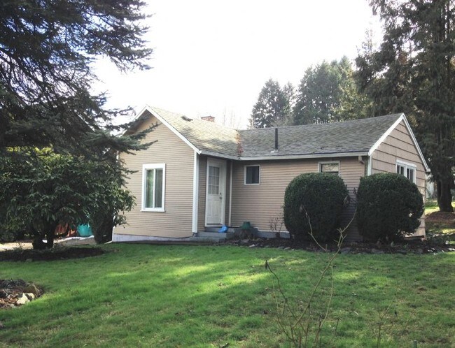 Building Photo - 3 bedroom Cottage in Ridgefield!