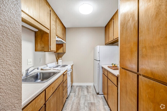 Interior Photo - Lodi Commons Senior Living
