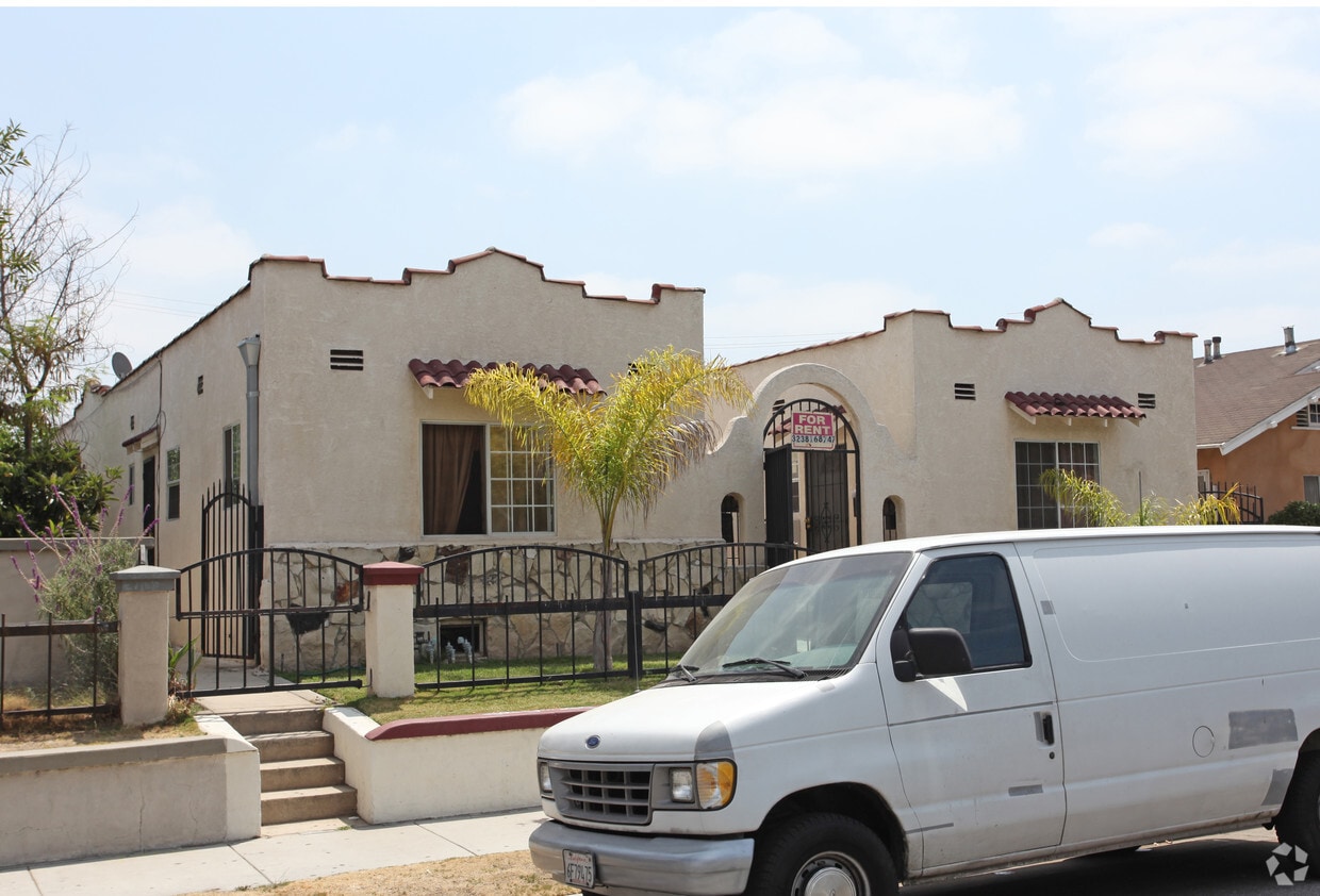 Building Photo - 6200 Malabar St