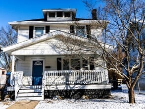 Building Photo - 316 Ferguson Ct