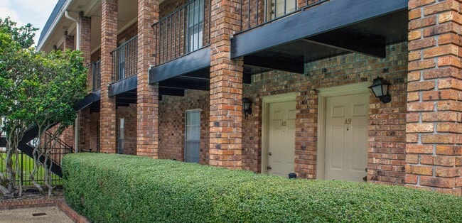 Photo - Hardy Manor Apartment Homes